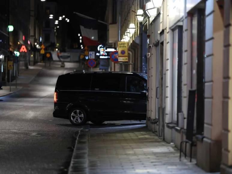 Esto fue lo que hizo Mbappé en Estocolmo tras rechazar a Francia: dos noche de fiestas, mujeres y en secreto