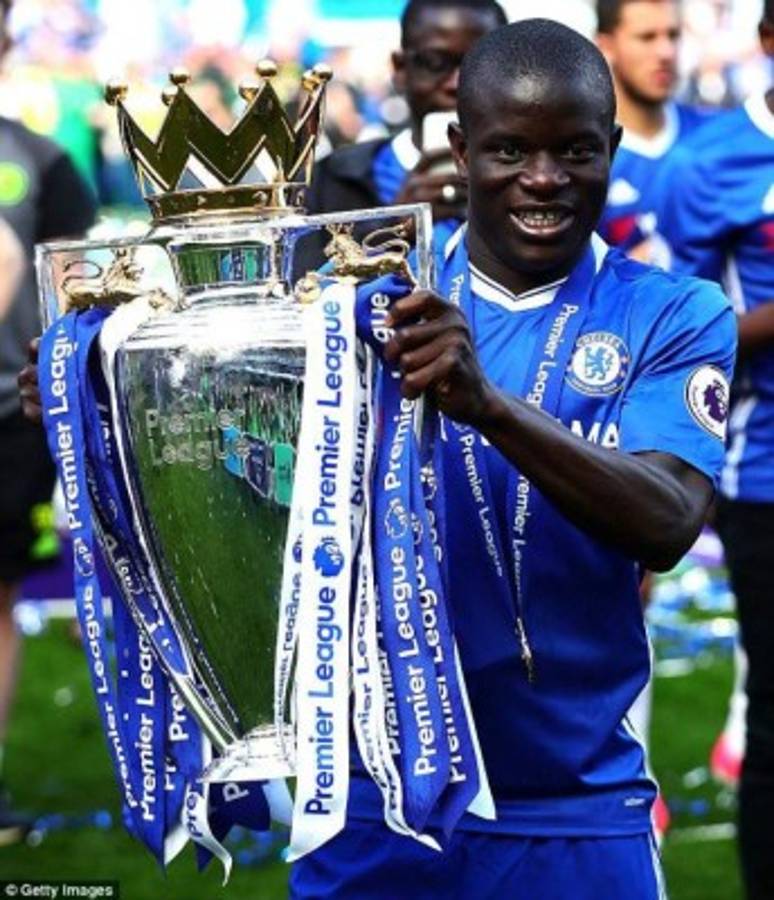 La dura historia de N'golo Kanté: recogía basura mientras Francia celebraba el Mundial del 98