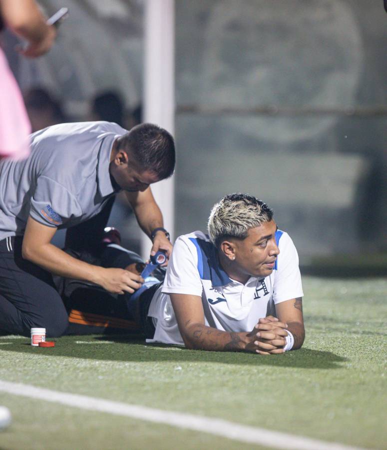 Primi Maradiaga dirigiendo a la 'H' tiktokera, el look de Brayan La Playa y nuevo portero ante Nicaragua
