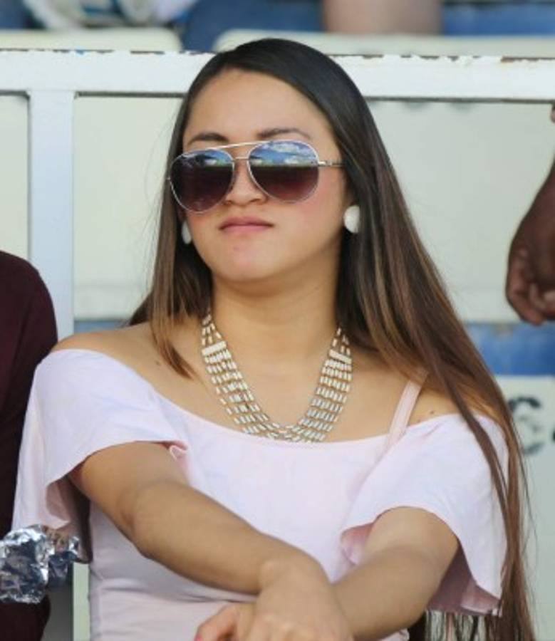 Ellas son las bellas de la jornada, Isabel Zambrano y Ariana Herchi robaron suspiros