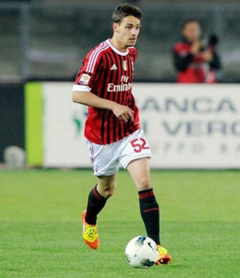 RUMORES Y FICHAJES: ¿Chicharito a la Premier? El Barça va por un técnico ganador