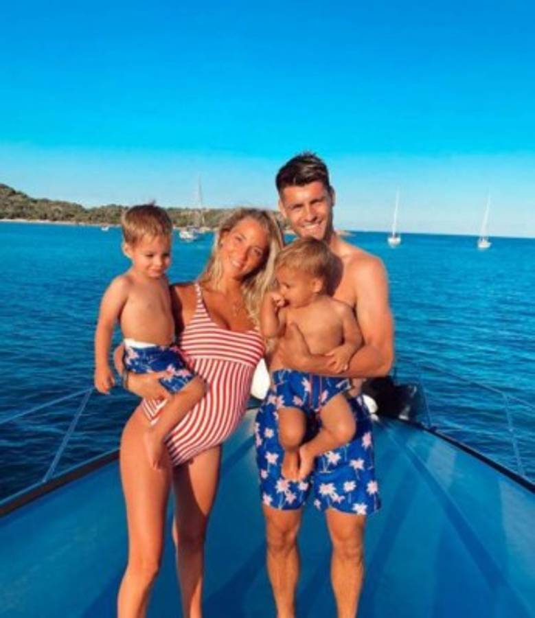 Yates, granjas y bicicletas: Las lujosas vacaciones de los futbolistas, Sergio Ramos con sorpresiva compañía