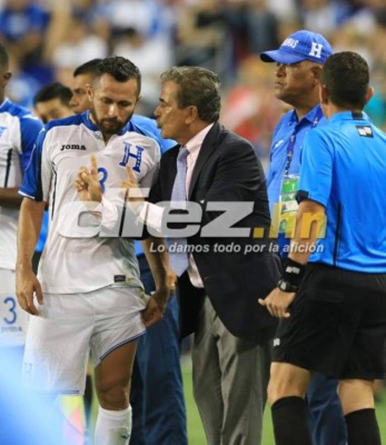 ¿No lo viste? Qué gesto hizo que Amado Guevara explotara y a quién saludó Pinto