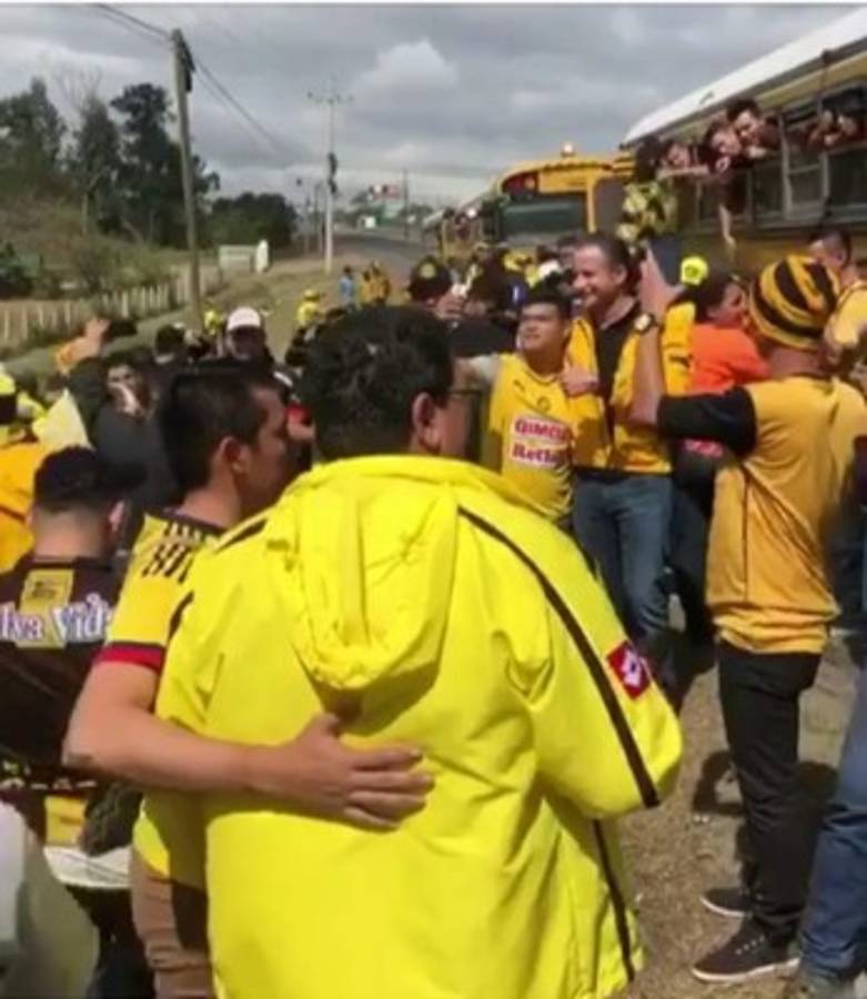 EN FOTOS: Tegucigalpa vive una fiesta previo a la final Motagua-Real España