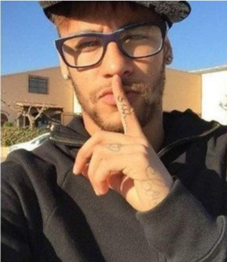 Neymar: El significado de todos sus tatuajes, desde un niño descalzo hasta sus superhéroes favoritos