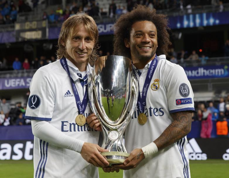 Marcelo se despide del fútbol y reveló su 11 ideal: ¡sorpresa en la portería y un tridente brutal!