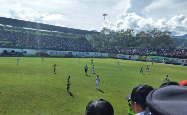 ¡Festín de goles! Motagua, con un hombre menos, remonta y golea al Marathón en Tegucigalpa