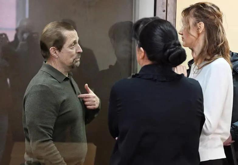 Miembro de histórico club de Europa revela cuánto pagó por un asesinato y todo un país queda consternado