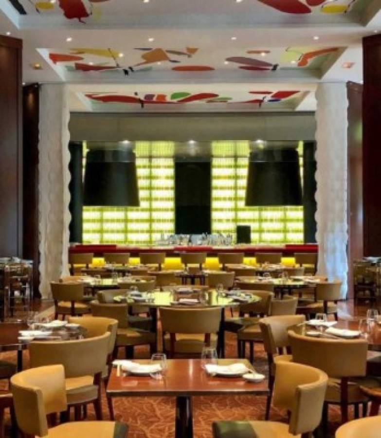 Así es el lujoso hotel donde vivirá Messi y Antonela Rocuzzo sus primeros días en París