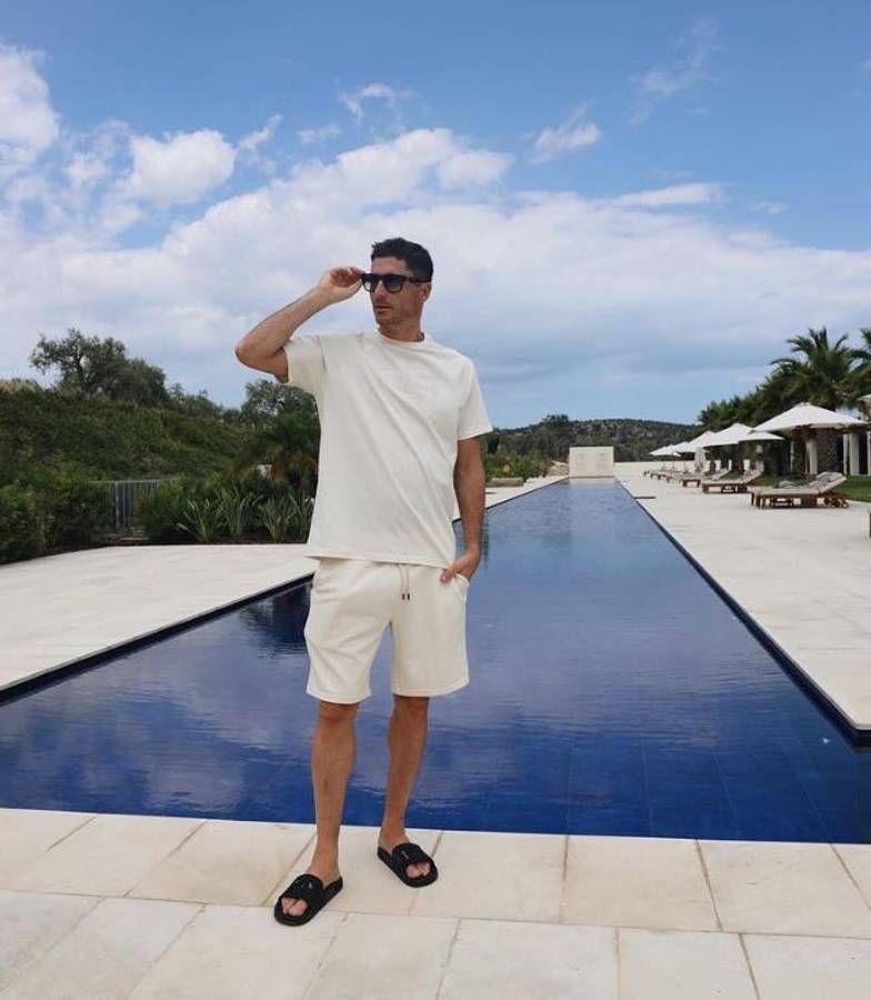 La vida de millonario de Lewandowski: Sus negocios, de cuánto es su fortuna y la mansión que tiene en España