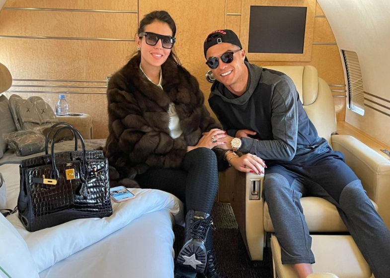 Cristiano Ronaldo está de aniversario: así es su impactante colección de autos y el monstruoso patrimonio