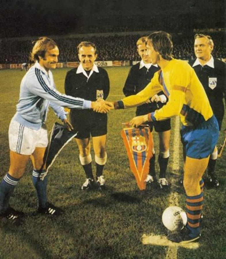 Del sufrimiento al milagro: las siete remontadas más épicas del Barcelona y va por otra más