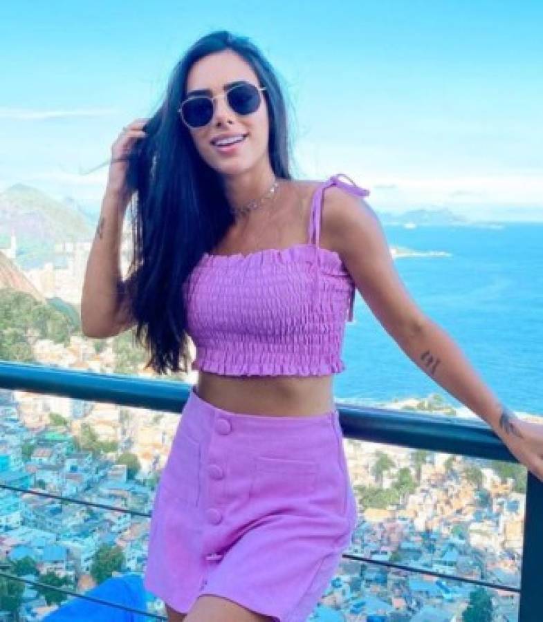 Así es Bruna Biancardi, la preciosa brasileña que veranea con Neymar en las playas de Ibiza