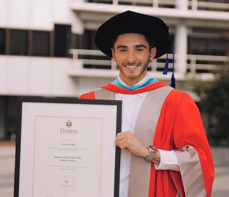 ¿Quién es? Futbolista le pide matrimonio a su novio en una cancha de fútbol; la postura de su equipo