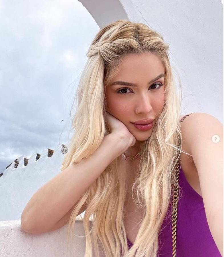 Karoline Lima, la sensual novia de crack del Real Madrid que dejó con la boca abierta a todos en el Bernabéu