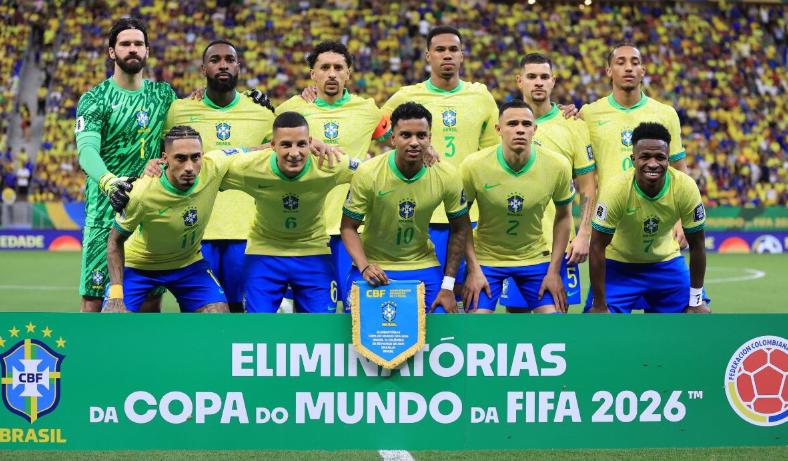 Bombazo de Ancelotti: lo llamó para que vuelva a Brasil y sea su asistente de cara al Mundial 2026