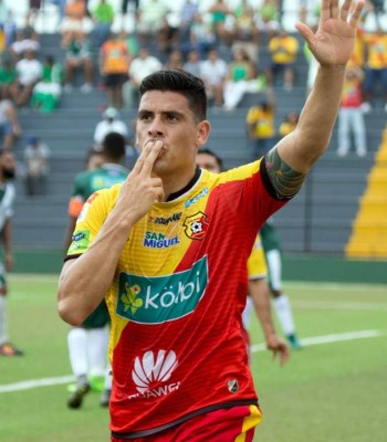 Honduras se enfrentará a la selección de Costa Rica más cara de la historia