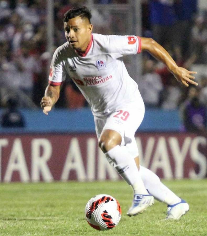 Fichajes: Primeras bajas en Motagua, los agentes libres del Olimpia, Real España anuncia extranjero y el contrato de Chirinos