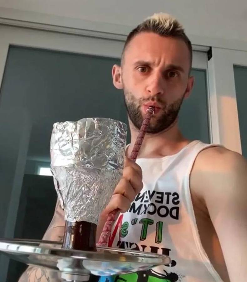 Fuma, bebe cerveza como un “demonio” y es el que más corre en el Mundial de Qatar; ahora va por eliminar a Argentina