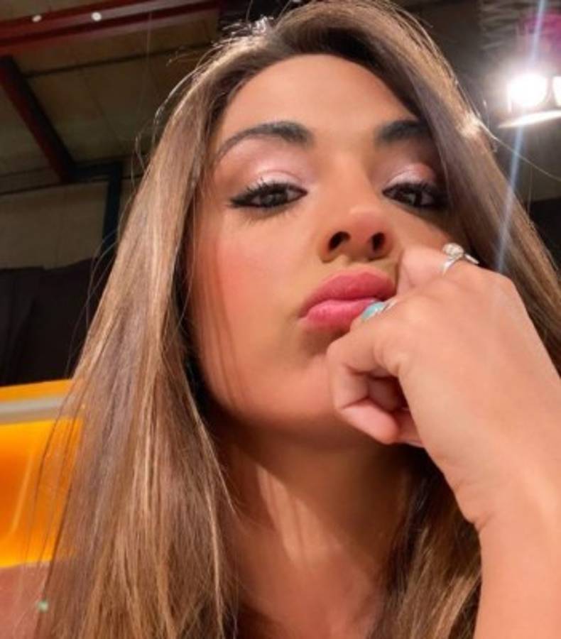 Periodista española revela el calvario que vive por llamar 'negro' a crack del Real Madrid