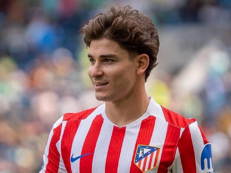 Barcelona tendrá una reunión secreta con Julián Álvarez para tomar decisión final