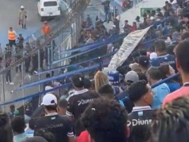 Asesinan a miembro de la barra de Motagua: salió del estadio y un disparo le quitó la vida tras el partido ante Marathón