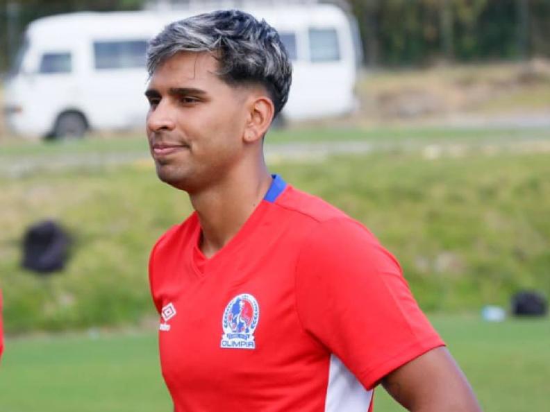 Olimpia con fichaje y bajas; se va de Motagua y en la MLS preguntan por Nixon Cruz