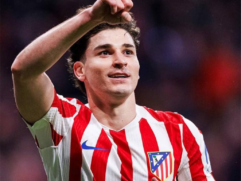 Barcelona tendrá una reunión secreta con Julián Álvarez para tomar decisión final