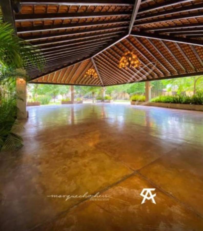 La millonaria hacienda del 'Canelo' Álvarez: ruedos, terminados de mármol y puedes llegar en helicóptero