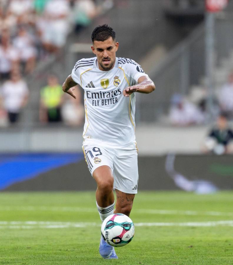 Real Madrid lo 'ficha' a petición de Xabi, Barcelona tiene nuevo refuerzo y desea irse porque Pep Guardiola no lo quiere