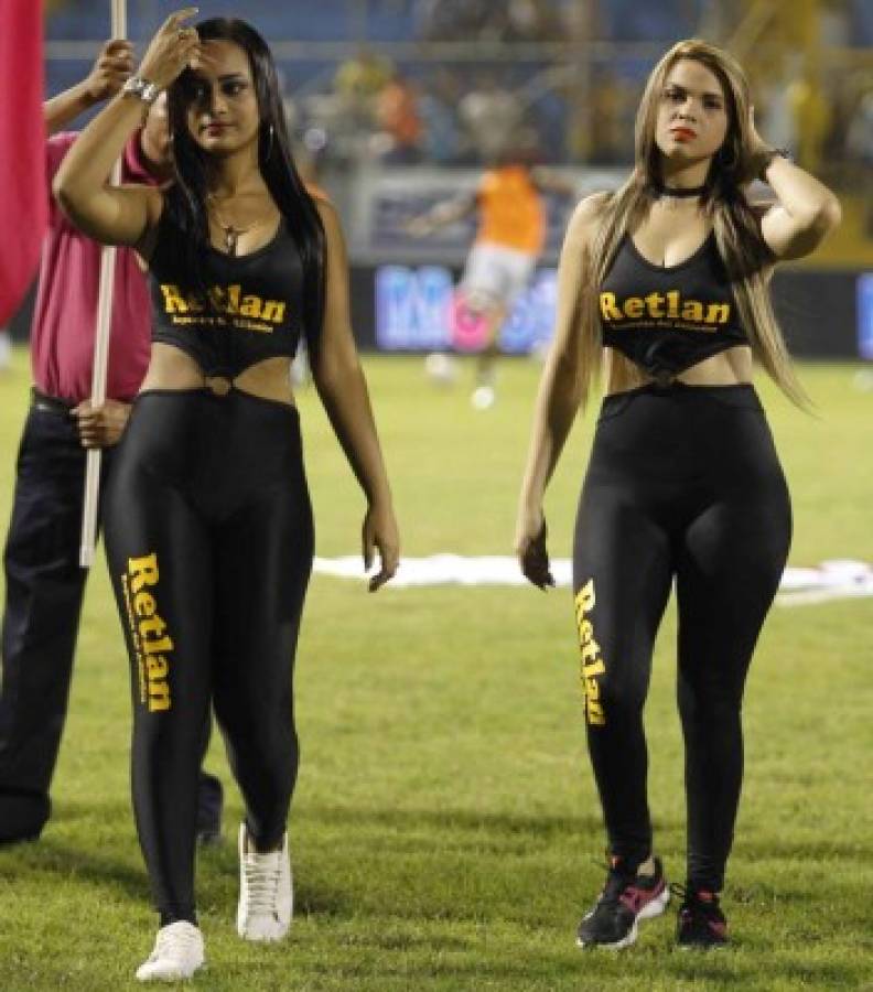 ¡QUÉ BOMBONES! Las mujeres que adornaron las semifinales en Honduras