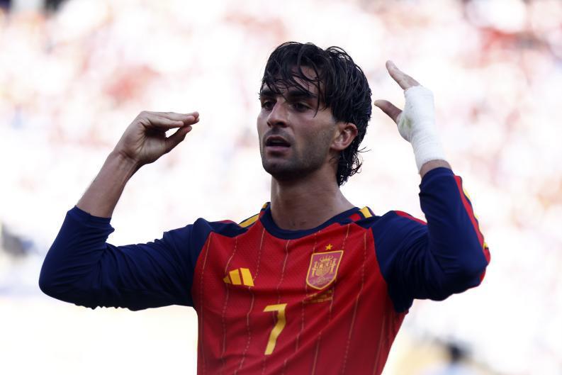 Barcelona en vilo: la curiosa operación de Real Madrid para fichar a Ferran Torres