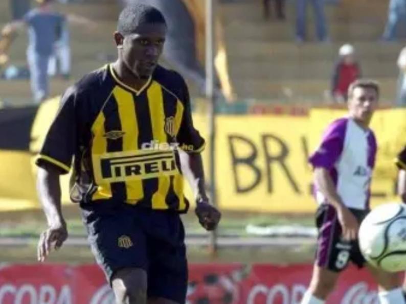 Edgar Álvarez reaparece y sorprende a todos: así fue visto El Mosky en Honduras