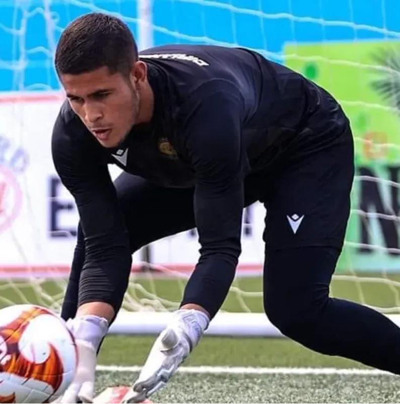 ¿Quién es el Fantasma Figueroa, el polémico técnico que quiere dejar a Honduras sin Mundial?: llamó estúpido a un periodista y su resentimiento