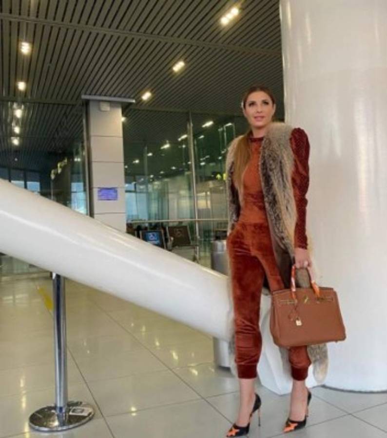Anamaria Prodan, la espectacular modelo y millonaria que comprará un club rumano con deudas