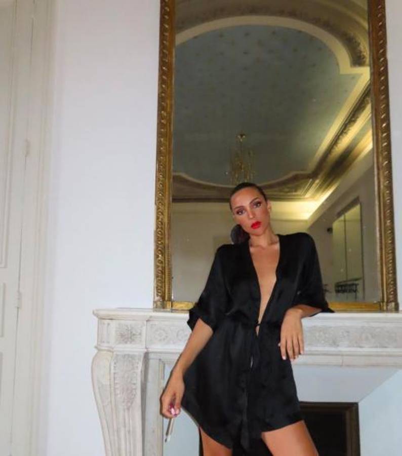 Así es Inès Rau, la modelo trans que es relacionada con Mbappé y que hizo historia por una portada