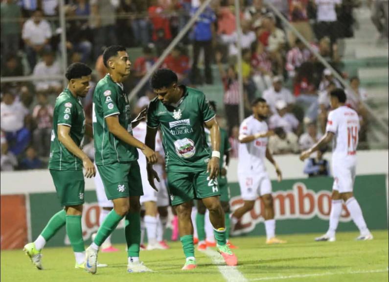 Benguché preocupa al Olimpia, la denuncia de la afición y Arboleda fue el héroe