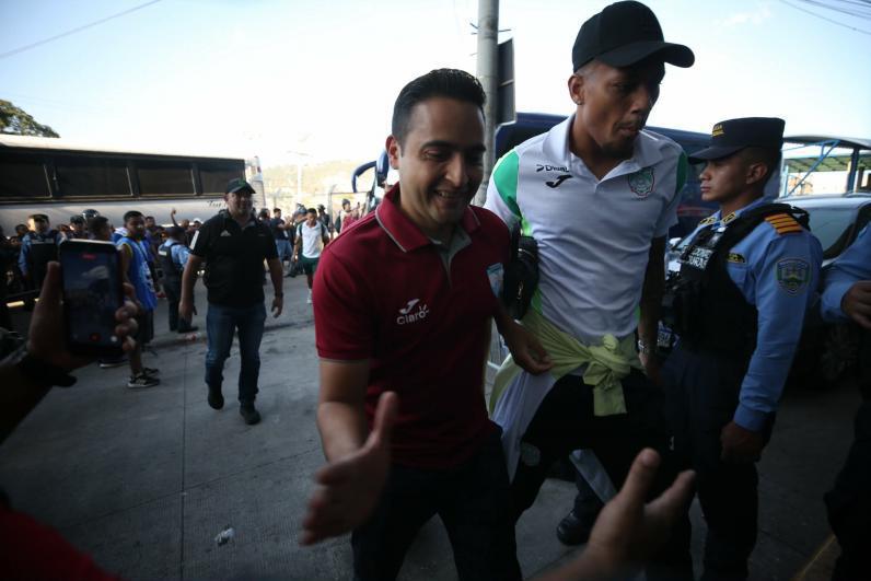 La burla de Motagua a Marathón, polémico recibimiento a Henry Figueroa y ex entrenador del Ciclón en el Chelato Uclés