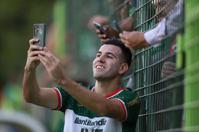 Marathón celebra previo a la final, nuevo DT de Olancho presente, peculiar corte a debutante y bellas chicas en el Yankel