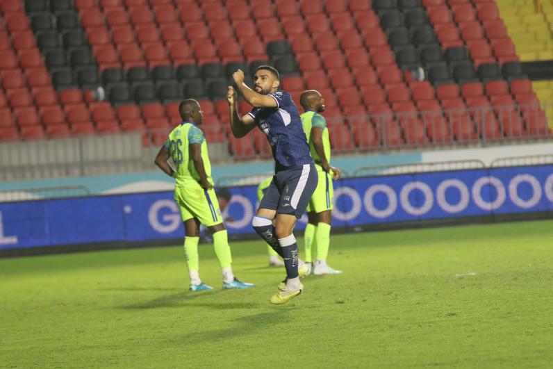 Olimpia, Motagua y Real España perjudicados por los árbitros; Marathón rompe mala racha y lindas chicas en los estadios