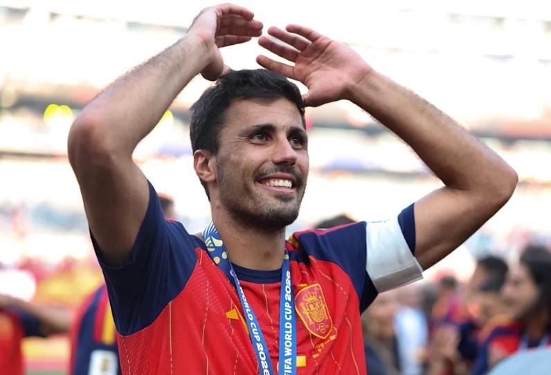 Estaba hecho: el motivo por el que Rodri rechazó al Madrid por el Barça
