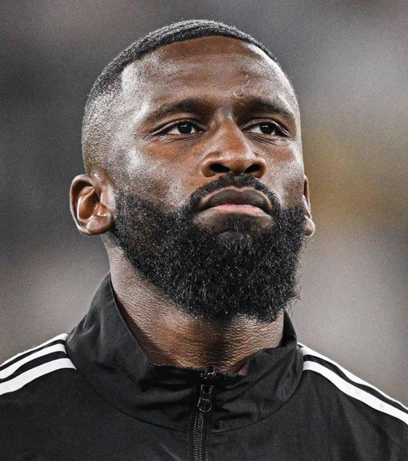 Inesperado primer lugar y el puesto de Bellingham: Salen a la luz los salarios más altos del Real Madrid