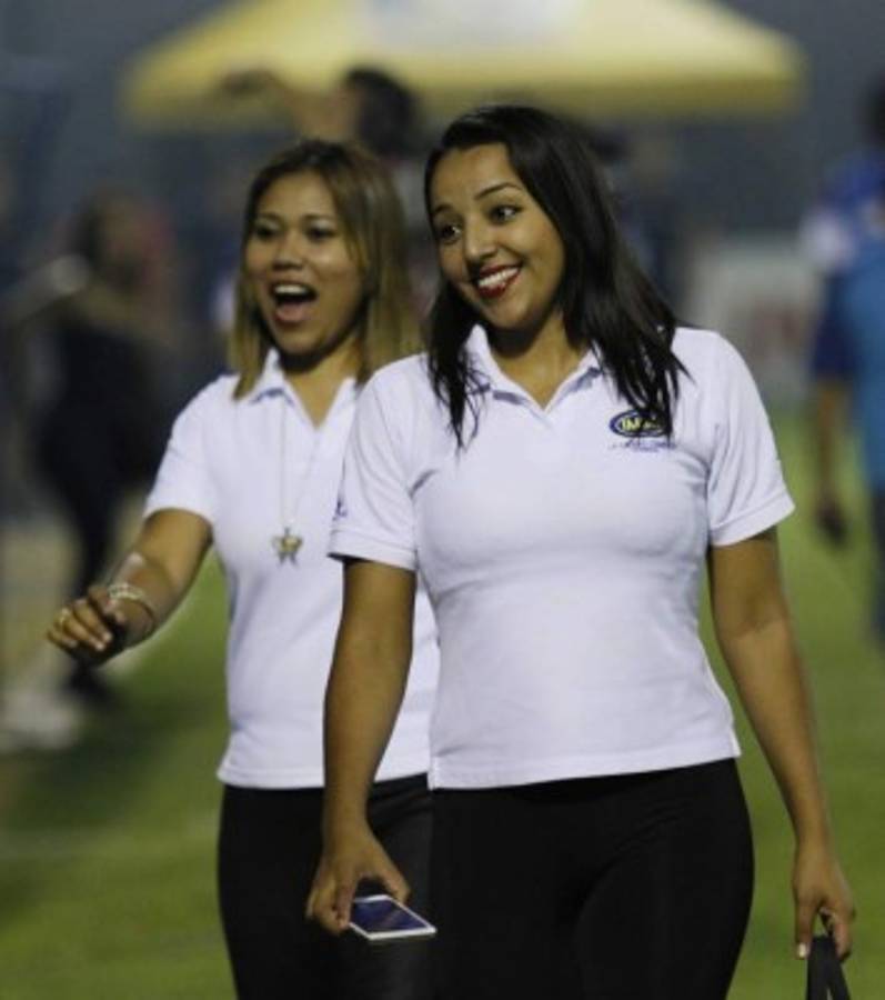 FOTOS: La Miss Honduras entre las bellas chicas que llegaron al Morazán