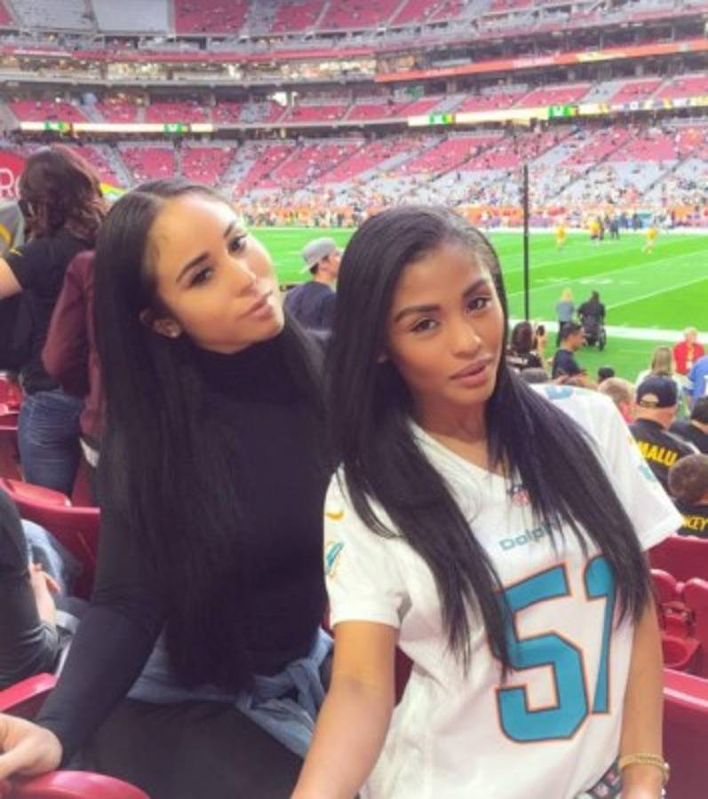 La enfermera más sexi del mundo es aficionada al béisbol y la NFL