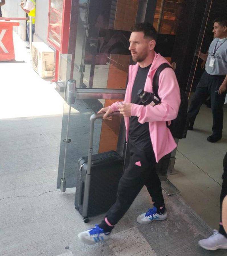 “Sin ayuditas Messi”: Así recibieron al crack del Inter Miami en México; un niño sorprendió con su pancarta