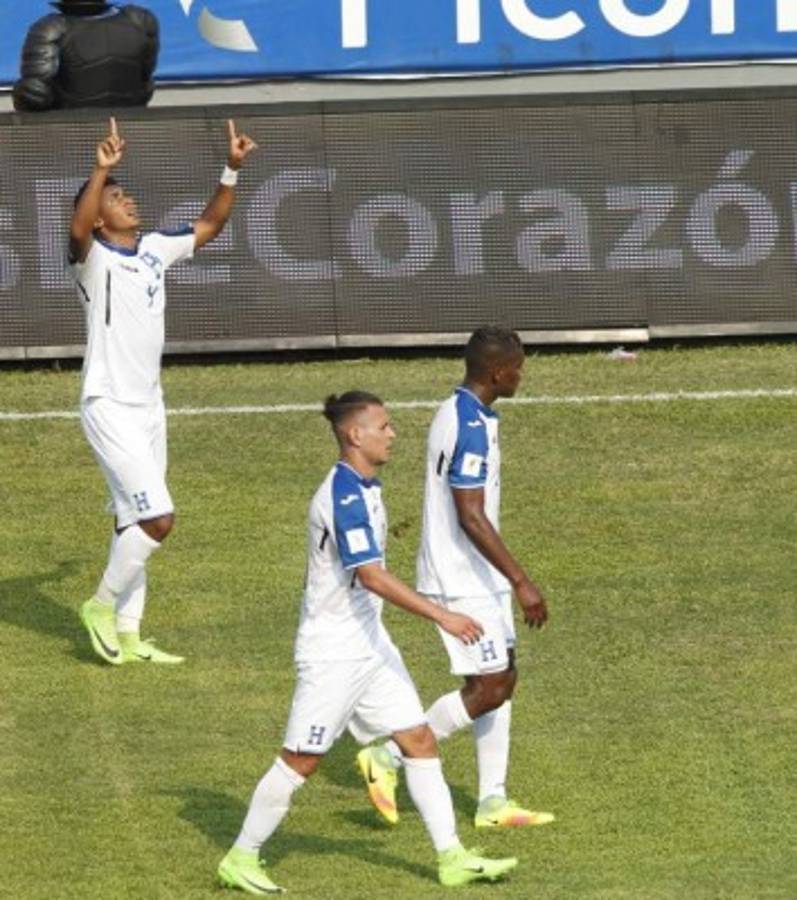 Así ha sido la evolución de 'Choco' Lozano, el nuevo jugador del Barcelona B