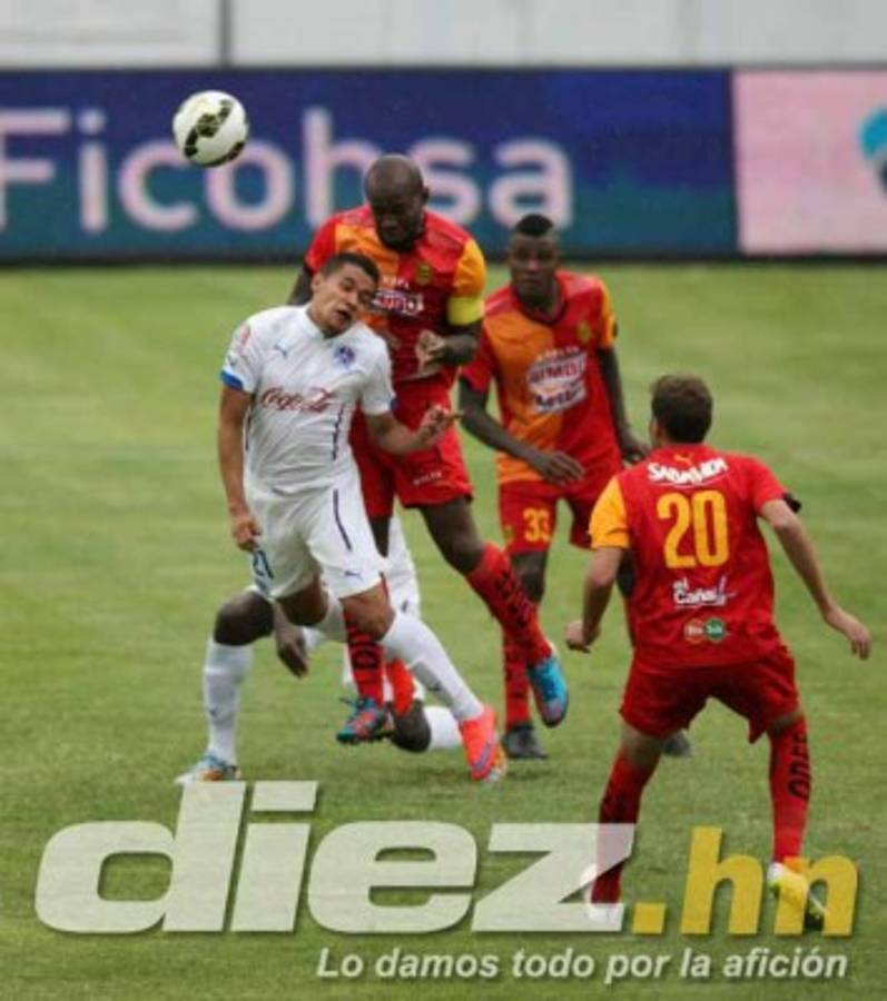 Ante poco público se jugó en Tegucigalpa el clásico moderno entre Olimpia y Real España