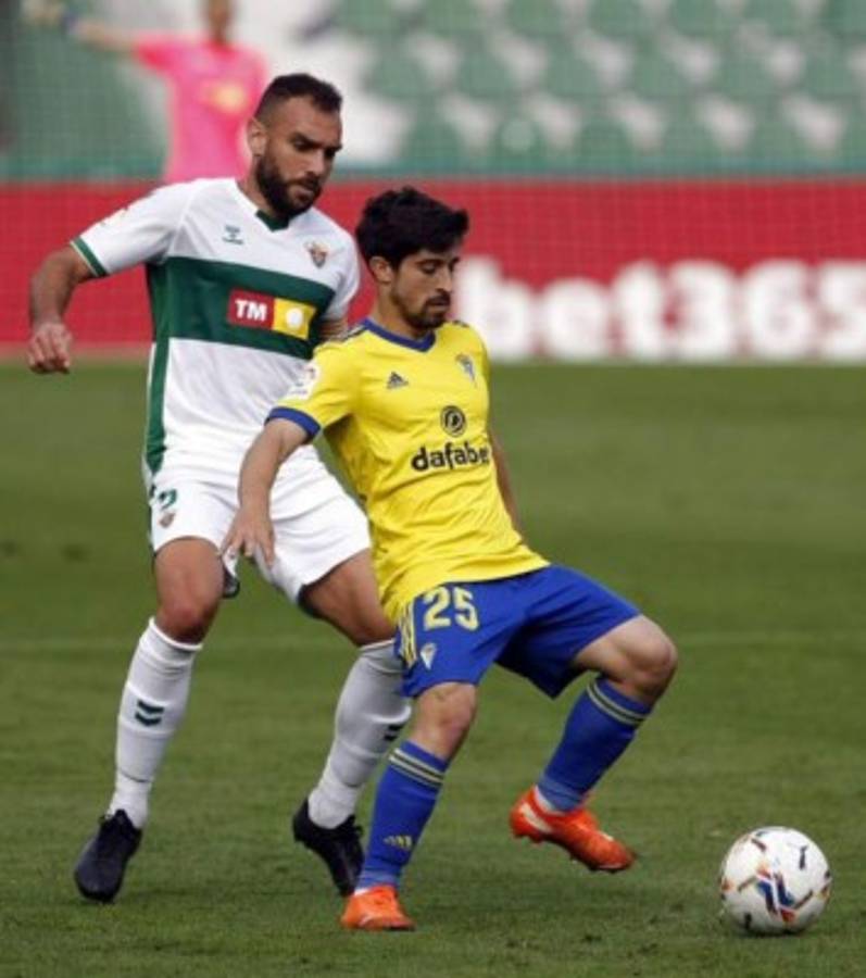 ¿Y el Choco Lozano? El 11 con el que Cádiz buscaría frenar a Barcelona en el Ramón de Carranza