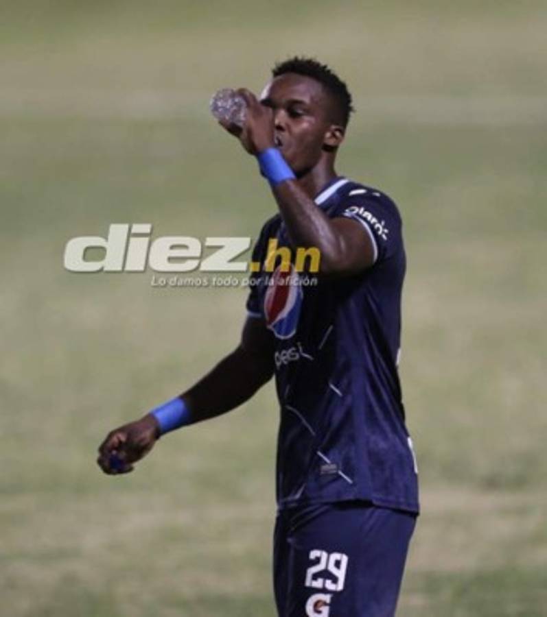 NO SE VIO EN TV: Lo que hizo Emilio tras el partido, el Lobo en el Nacional y las voladas de Edrick