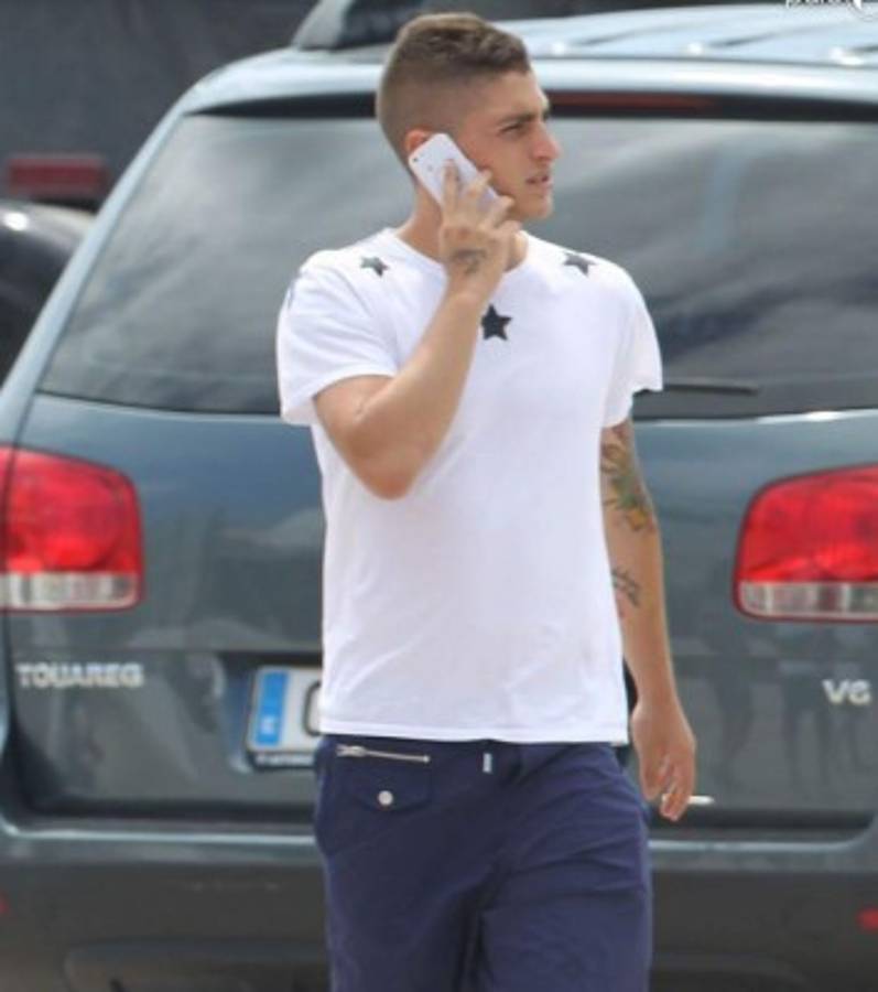 ¡Descuidados! Así han sido capturados estos famosos futbolistas mientras fumaban